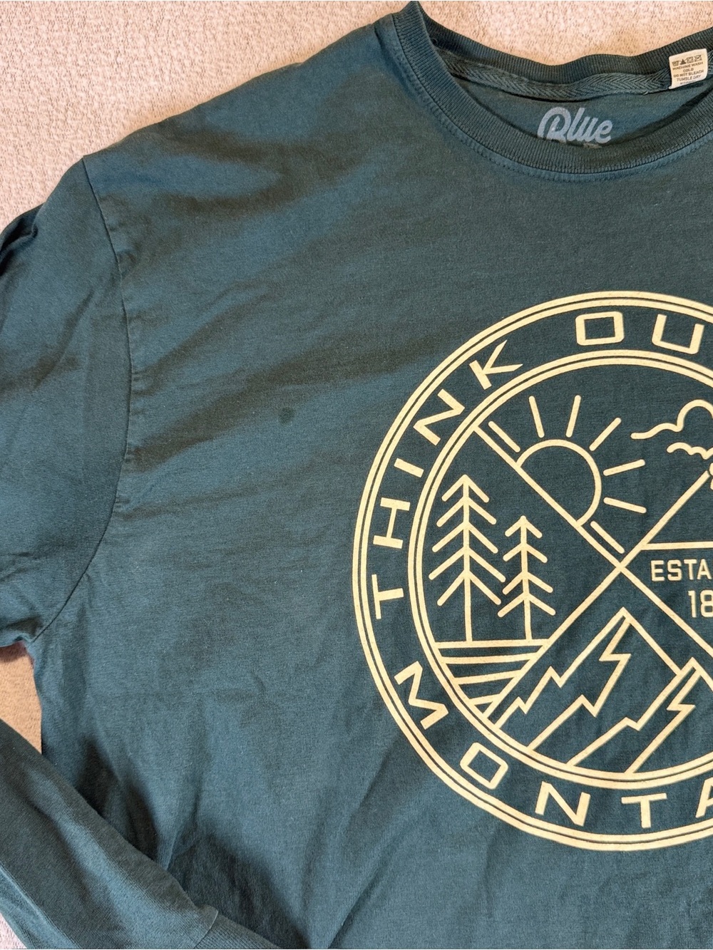 Montana‎ Think Outside Graphic Long Sleeve Tee Womens L Forest Green Crop Nature - Picture 4 of 8